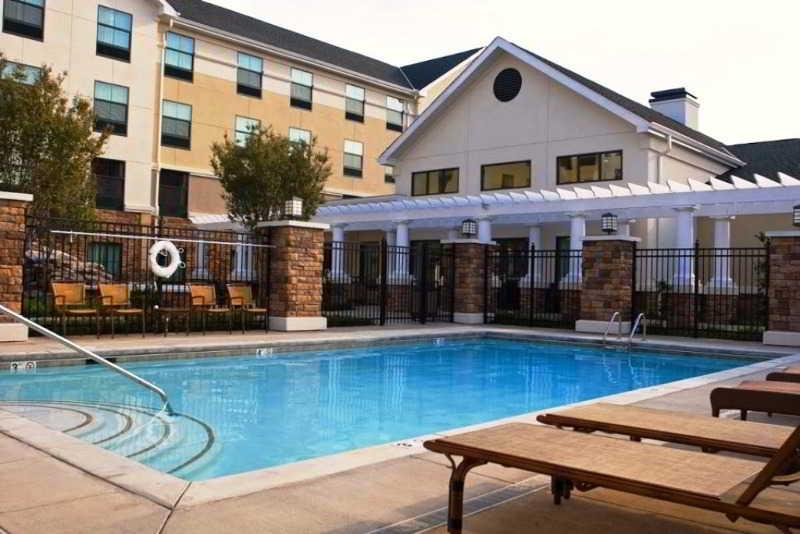 Homewood Suites By Hilton Columbus Exterior photo